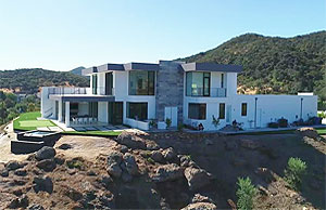 Modern Home in Lake Sherwood